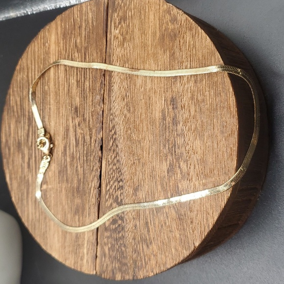 Minimalist gold tone elegant choker‎ necklace N3223 - Picture 1 of 2